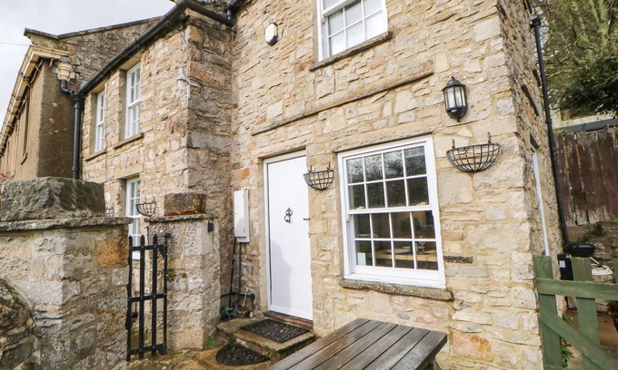 Fremington Cottage | A D Coach House