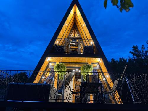 Sumece Ski Chalet | A-Frame Luxury House With Hot Tub