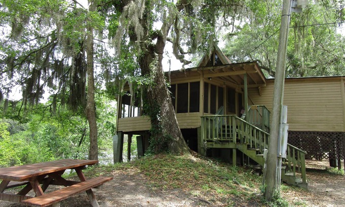 Mayo Resort | A-frame on the Suwannee River Rendezvous