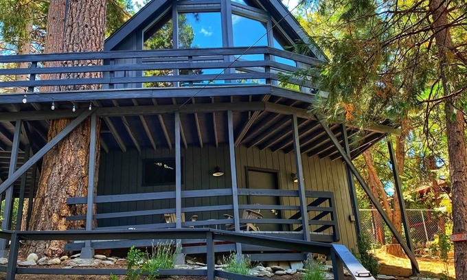 Pine Cove Cabin | A-Frame Style Modern Cabin