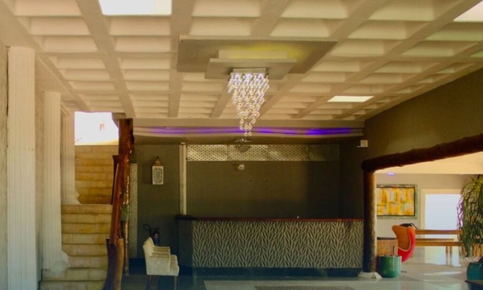 Guaratiba House | A high-class party room that blends good taste and creativity