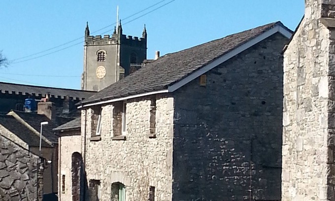 Warton House | A holiday barn in the Arnside and Silverdale AONB - coast, lakes and fells!