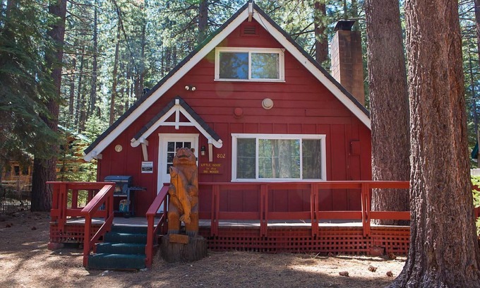 South Lake Tahoe Cabin | A Little House in the Big Woods - Near Ski Resorts and Camp Richardson Resort