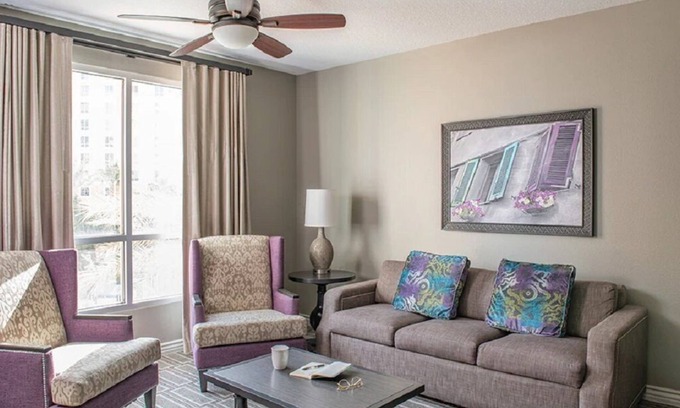 Las Vegas Condo | A Mediterranean-style vacation retreat immediately adjacent to Formula1 Paddock