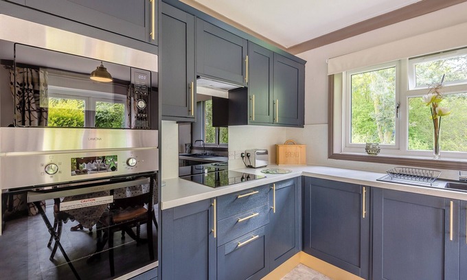 Grantham Cottage | A peaceful location for a relaxing break with excellent fishing to enjoy.