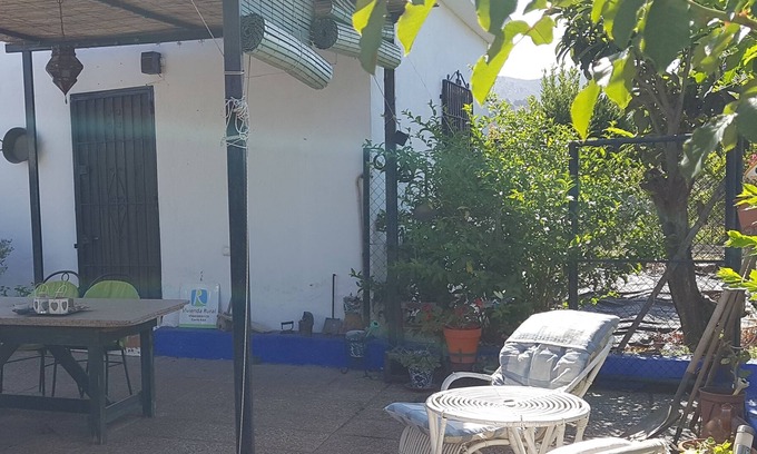 Motril Cottage | A peaceful, spacious, detached studio cottage only 10 mins from beach and town