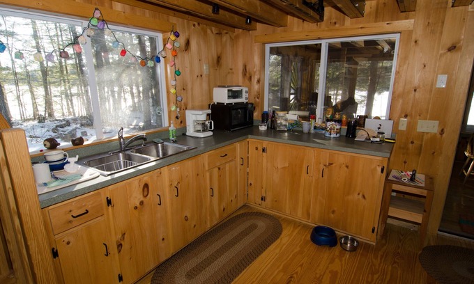 Vienna House | A Private 7-Acre Island Sanctuary on Flying Pond in Maine’s Scenic Lake Country
