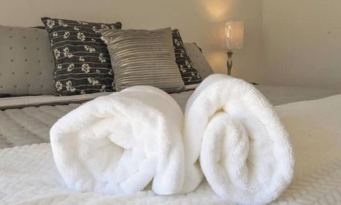 Moreno Valley House | A Quiet business/family vacation with fast wi-fi