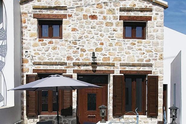 Karpathos House | A Rock house at Piles village Karpathos - Πέτρινο σπίτι στο χωριό Πυλές Κάρπαθος