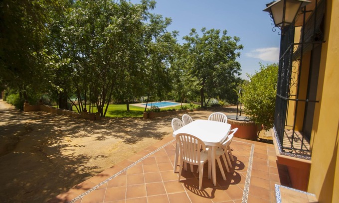 Carmona Cottage | A small corner where serenity is reached instantly.