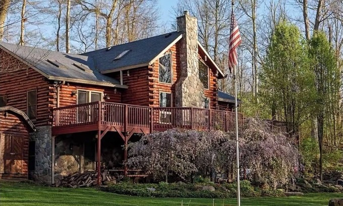 New Carlisle Cabin | A Unique Creekside Getaway for Families & Friends