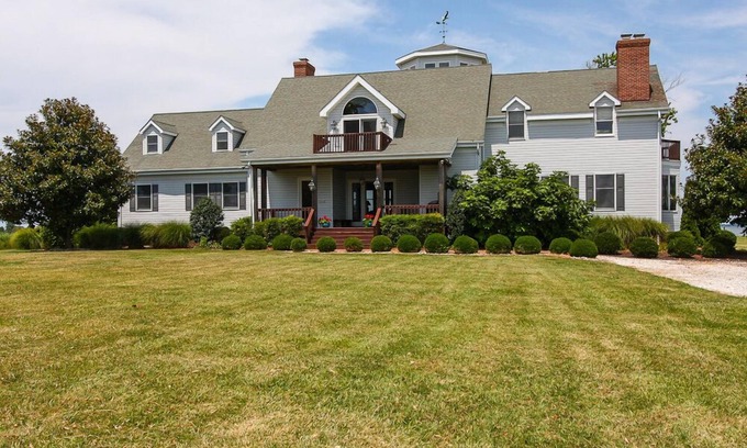 Taylors Island Cabin | A Vacation Away From It All-Family And Pet Friendly