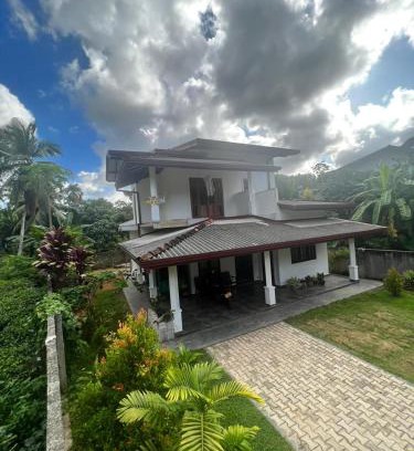 Baddegama House | AADHI Guest