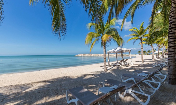 Champoton Hotel | Aak-Bal All Suite Resort