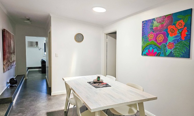 Port Lincoln Apartment | Aart Apartments Port Lincoln, Accommodation in the CBD, 100m from the beach.