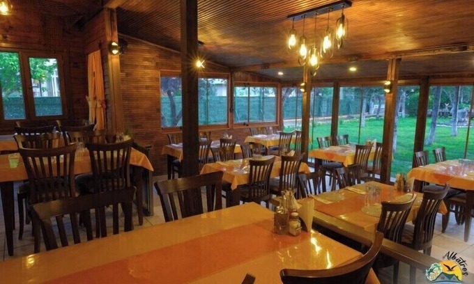 Abana House | Abana Albatros Bungalow ve Restoran