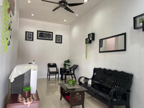 Bandar Mutiara House | Abg Long Fadhil Homestay