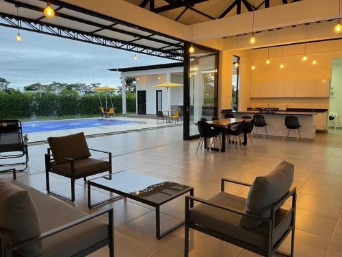 Acacias House | Acacias, Meta, Casa Arauco