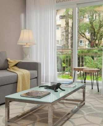 Carniel Apartment | Aconchego na Serra com Lareira e Piscina aquecida 4min Centro