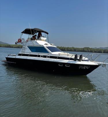 Centro Boat Rental | Acqua Lanchas