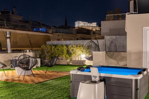 Koukaki Apartment | Acropolis View Rooftop Garden & Jacuzzi