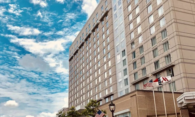 Downtown House | Across Raleigh Convention Center + Dining & Pool