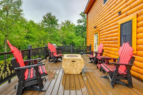 Adams House | Adams Cabin with Game Room and Fire Pit
