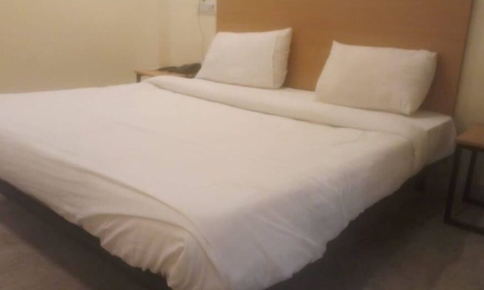 Shalimar Bagh Hotel | ADB Rooms Days Inn