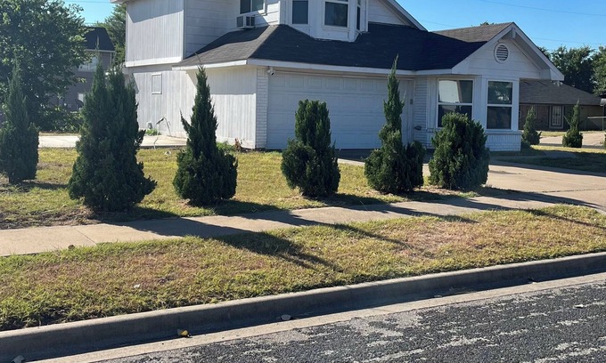 Killeen House | ADT secured home > 2.9 miles from T.J. Mills Gate