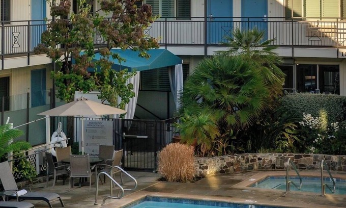 Corte Madera Hotel | Adventure-Ready | Near Golden Gate | Outdoor Pool | Free Parking | 4 Units