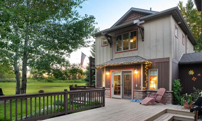 Bozeman House | Adventures From Bozeman's Perfect Location