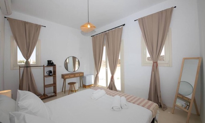 Ano Mera Apartment | Adyton Luxury Suite, Mykonos Tranquil Escape