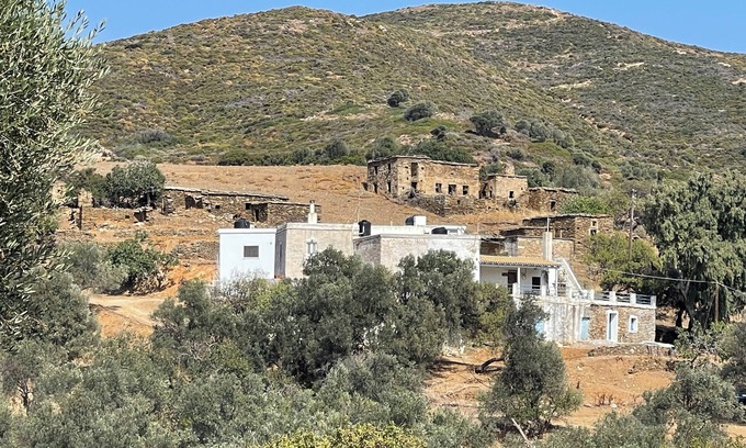 Andros Cottage | Aegean Cottage. Fully furnished traditional cottage for family vacations.