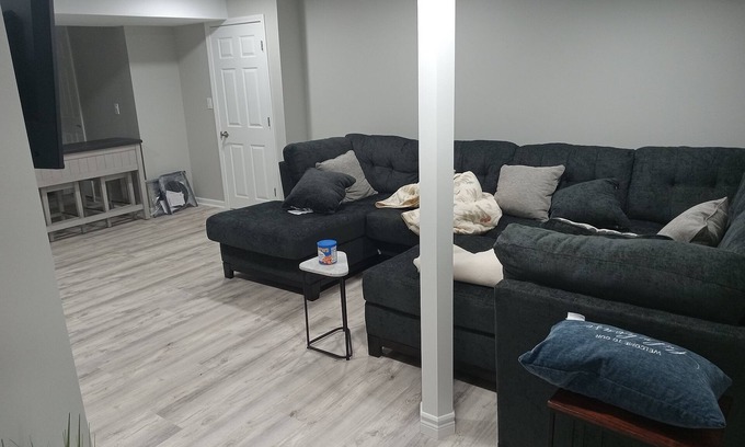 Montgomery Condo | Affordable Condo on the Lake