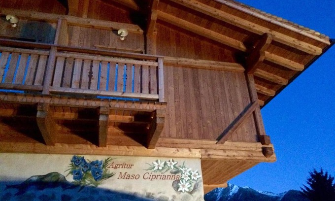 Rabbi Bed & Breakfast | Agritur Maso Ciprianna B&B