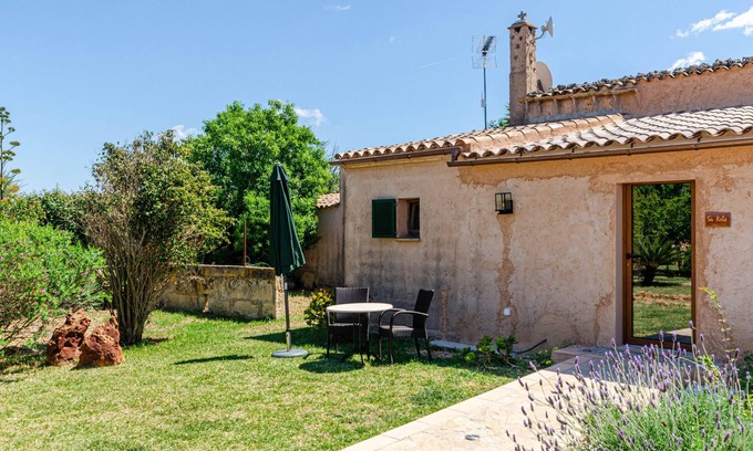 Lloret de Vistalegre Bed & Breakfast | Agroturismo YourHouse Can Porretí Sa Rota