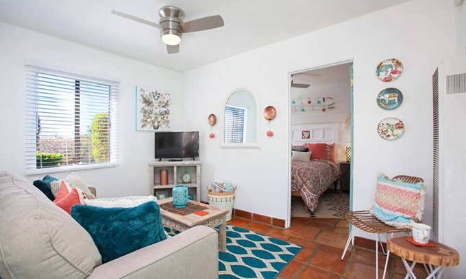 Old Town House | Air Concierge Old Town Charming Cottages 3