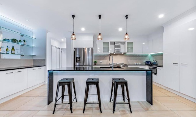 Jubilee Pocket House | Airlie Beach Home