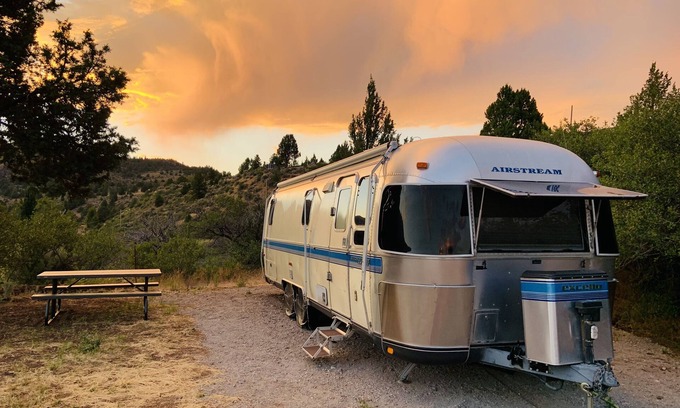 Fort Bidwell House | Airstream at Bidwell Canyon Farm