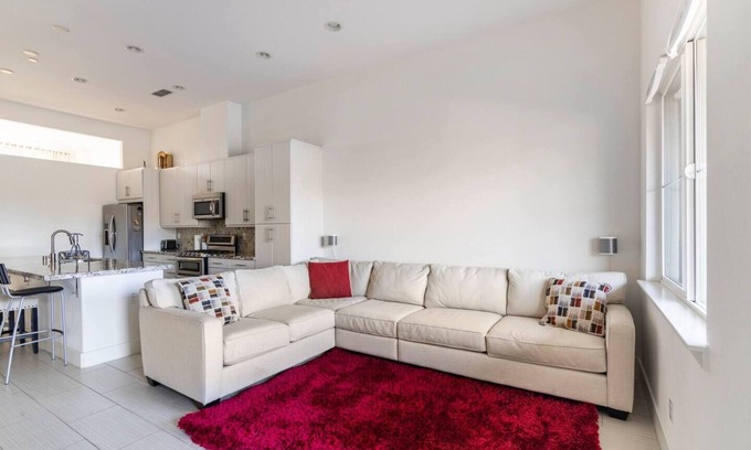 Berryessa House | Airy Bright Spacious Peaceful Place