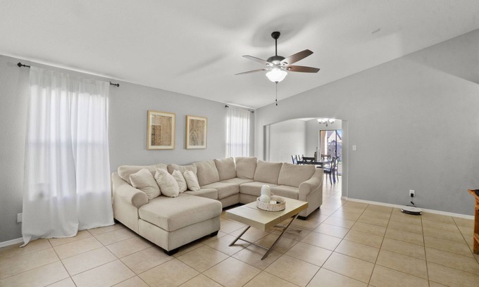 Biggs Field House | Airy, Open-Concept Home. Pet-Friendly!