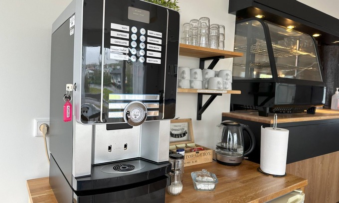 Hvammstangi Hotel | Albert Guesthouse