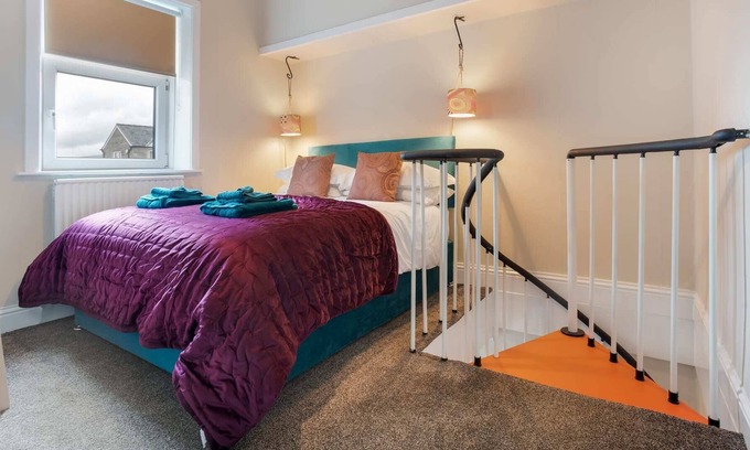 Colne Apartment | Albert Road One Bed Apartment