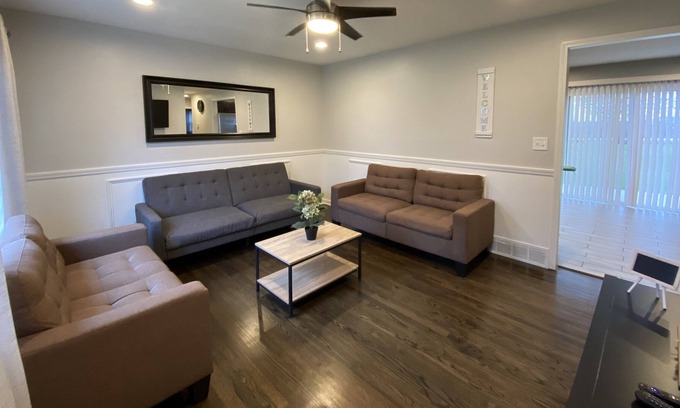 Aurora House | Albor Homes #2, Recently-Remodeled!