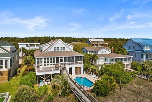 North Litchfield Beach House | Alive After Five Where Tranquility Meets the Ocean