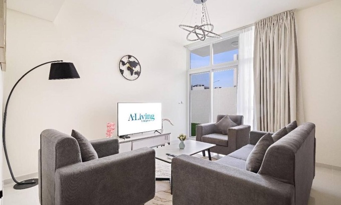 Academic City Villa | Aliving 3BR Villa With Maid Room Damac Hills-2
