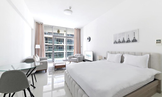 Dubai Apartment | ALiving Luxury Studio Apartment at DAMAC Hills 504