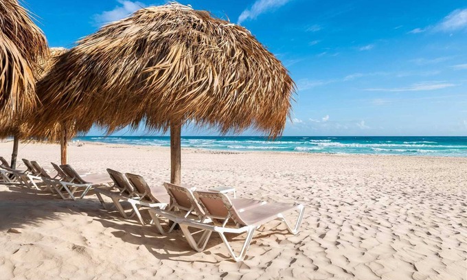 Bavaro Hotel | All-Inclusive Punta Cana Escape with 13 Pools & 9 Restaurants | 2 Units