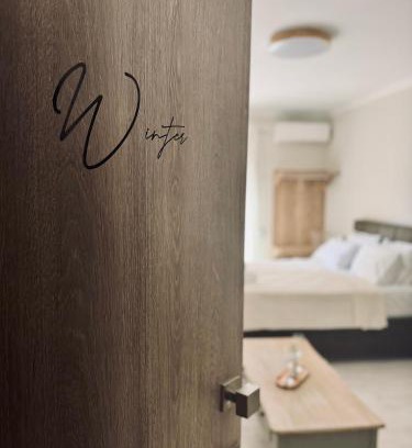 Xanthi Apartment | All Season - Winter Room