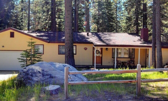 North Upper Truckee Cabin | All The Comfort Of Home Permit Number 0498